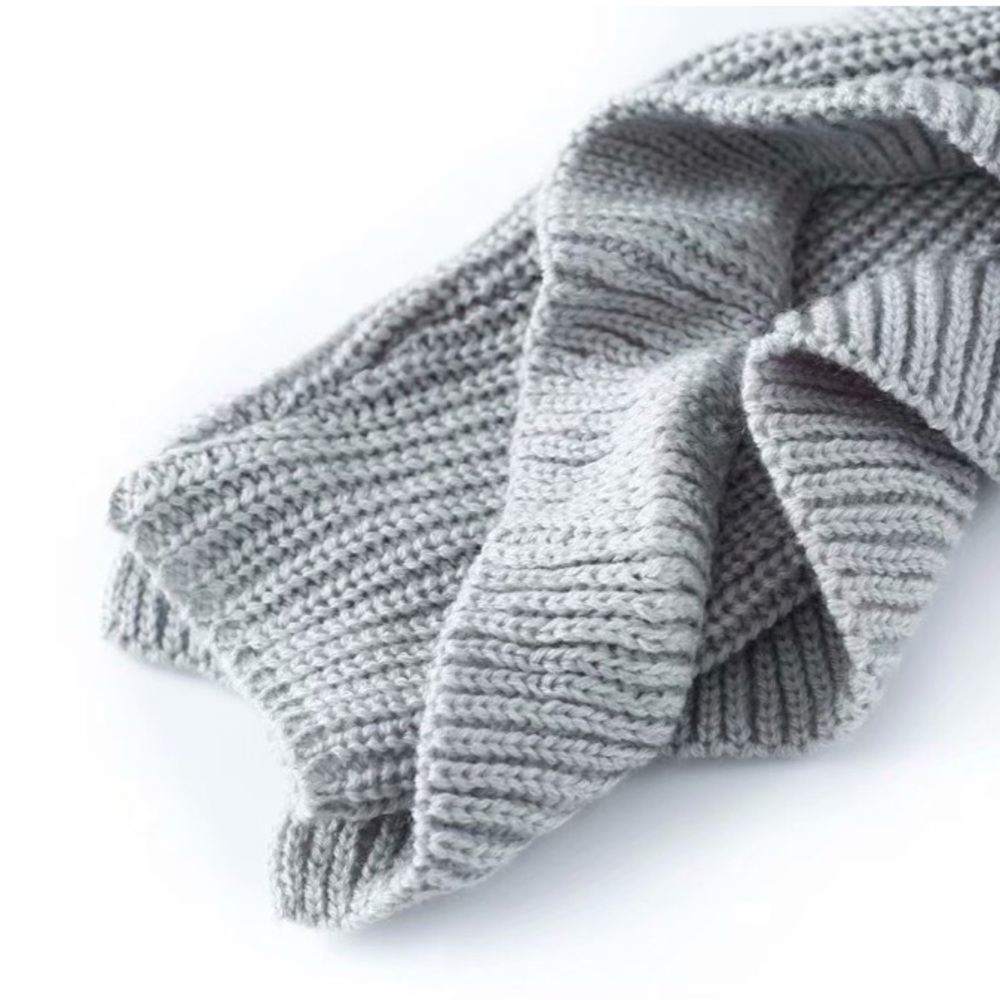 Gray Ruffled Sleeve Knit One Size Sweater - Picture 8 of 8